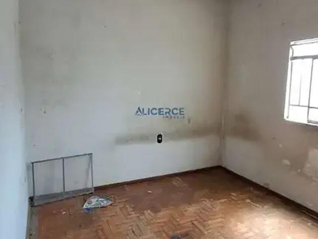 Casa / Sobrado para Locação em Juiz de Fora/MG Progresso 2 Quartos