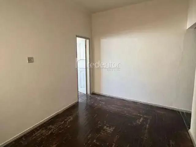 Casa / Sobrado para Locação em Juiz de Fora/MG Vitorino Braga 2 Quartos