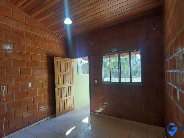 Casa / Sobrado para Locação em Jundiaí/SP Mato Dentro 2 Quartos