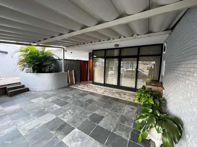 Casa / Sobrado para Locação em Jundiaí/SP Anhangabaú 3 Quartos