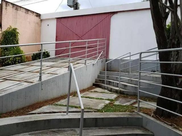 Casa / Sobrado para Locação em Jundiaí/SP Centro 4 Quartos