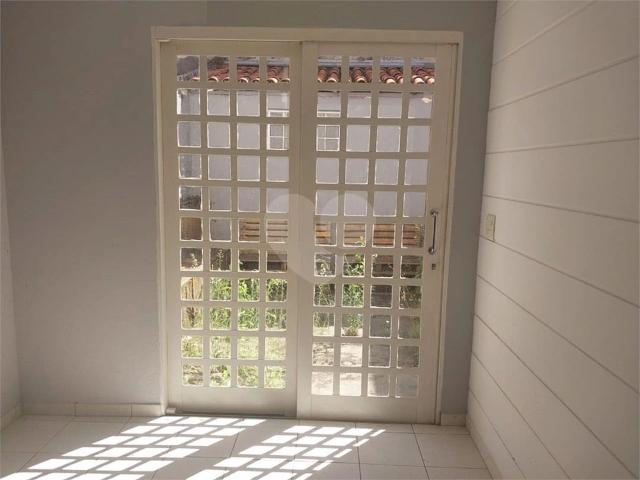 Casa / Sobrado para Locação em Jundiaí/SP Chácara Urbana 2 Quartos