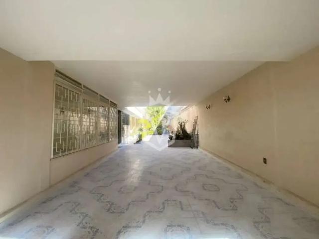 Casa / Sobrado para Locação em Jundiaí/SP Chácara Urbana 5 Quartos