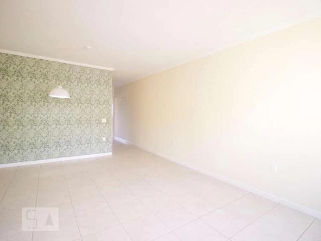 Casa / Sobrado para Locação em Jundiaí/SP Horto Florestal 4 Quartos