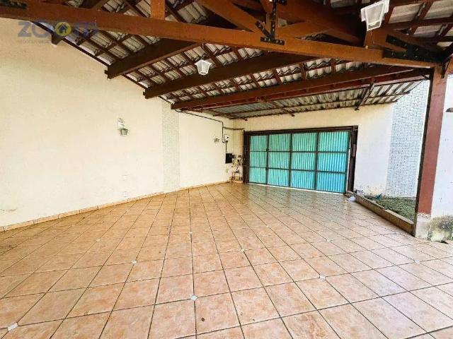 Casa / Sobrado para Locação em Jundiaí/SP Jardim Ana Maria 3 Quartos