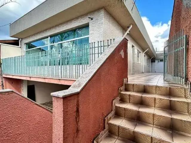 Casa / Sobrado para Locação em Jundiaí/SP Jardim da Fonte 4 Quartos