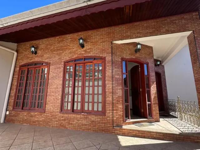 Casa / Sobrado para Locação em Jundiaí/SP Jardim da Fonte 3 Quartos
