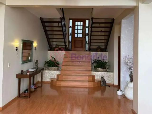 Casa / Sobrado para Locação em Jundiaí/SP Jardim das Samambaias 4 Quartos