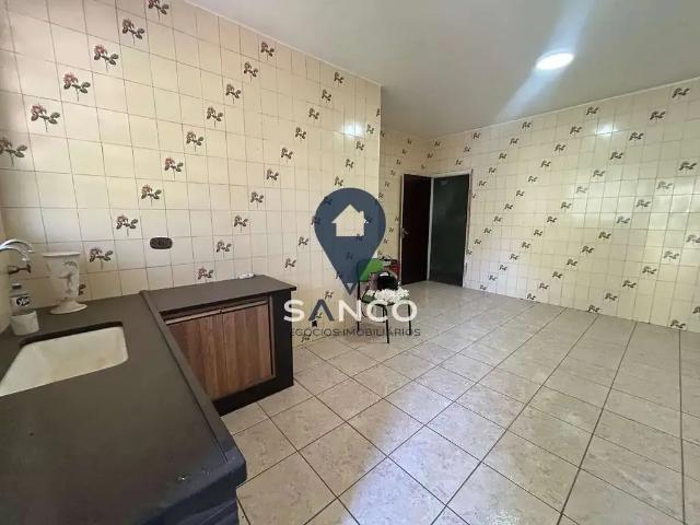 Casa / Sobrado para Locação em Jundiaí/SP Jardim São Bento 4 Quartos