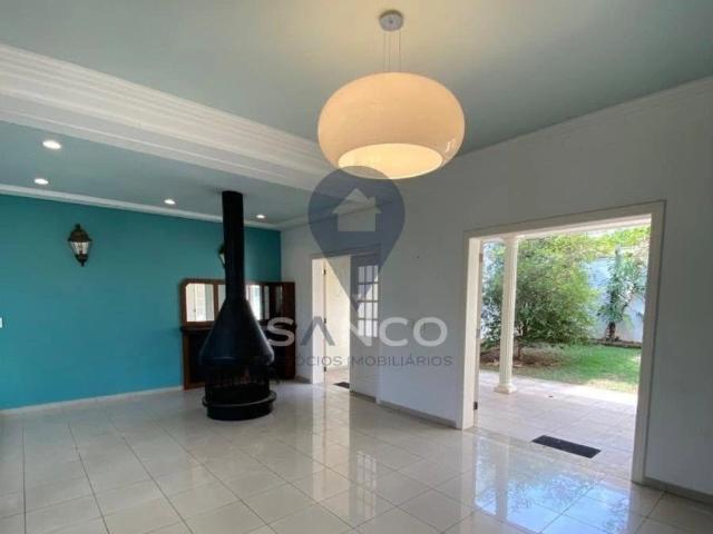 Casa / Sobrado para Locação em Jundiaí/SP Jardim Santa Teresa 3 Quartos