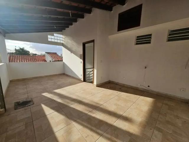 Casa / Sobrado para Locação em Jundiaí/SP Parque do Colégio 3 Quartos