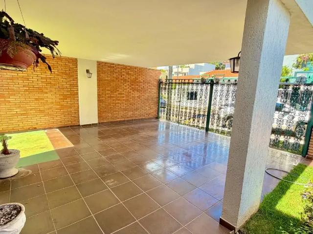 Casa / Sobrado para Locação em Jundiaí/SP Parque do Colégio 3 Quartos