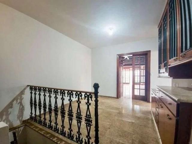 Casa / Sobrado para Locação em Jundiaí/SP Parque do Colégio 4 Quartos