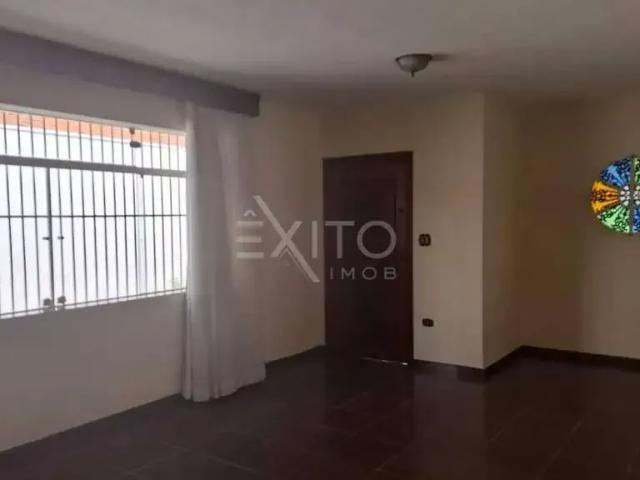 Casa / Sobrado para Locação em Jundiaí/SP Parque do Colégio 6 Quartos