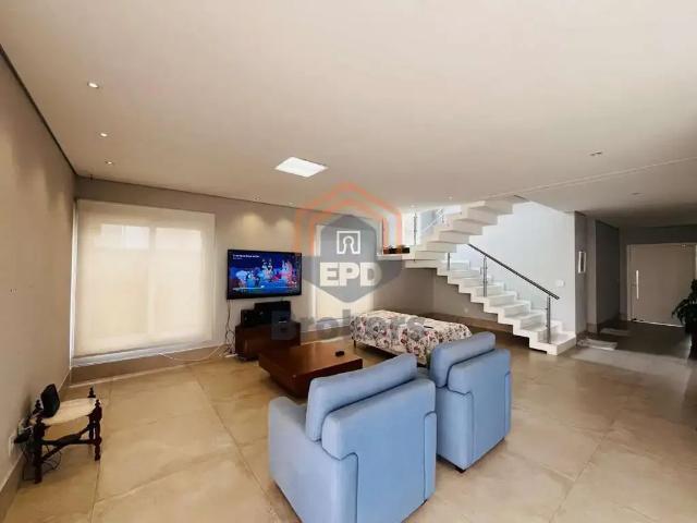Casa / Sobrado para Locação em Jundiaí/SP Portal do Paraíso II 4 Quartos