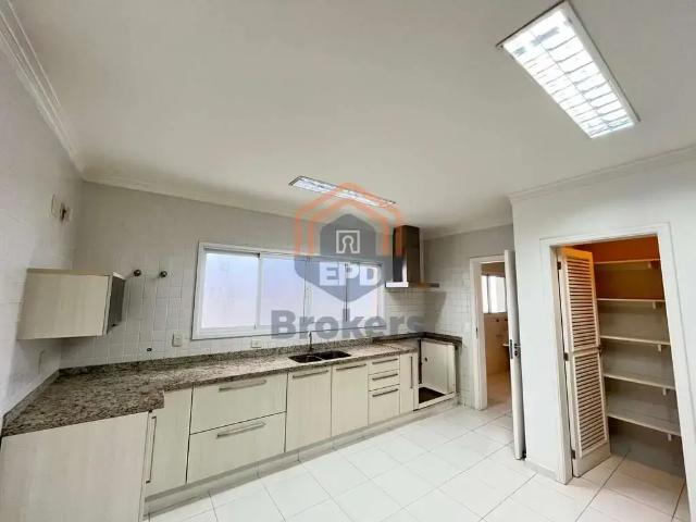 Casa / Sobrado para Locação em Jundiaí/SP Portal do Paraíso II 4 Quartos