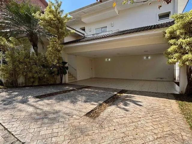 Casa / Sobrado para Locação em Jundiaí/SP Portal do Paraíso II 5 Quartos