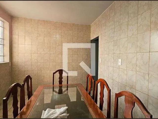 Casa / Sobrado para Locação em Jundiaí/SP Vila Arens I 2 Quartos