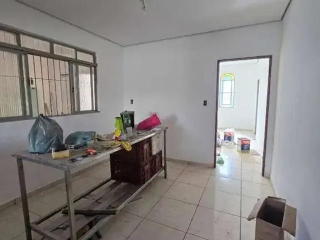 Casa / Sobrado para Locação em Jundiaí/SP Vila Arens II 2 Quartos