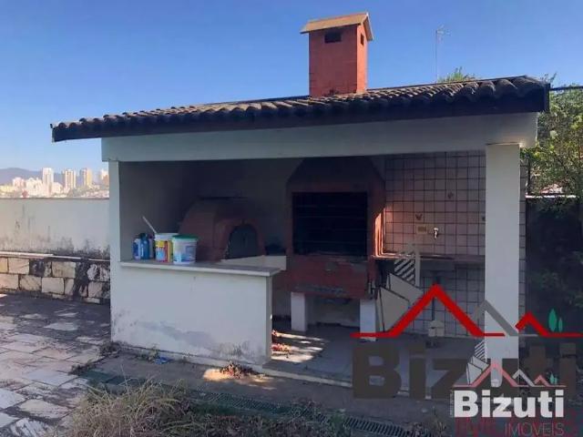 Casa / Sobrado para Locação em Jundiaí/SP Vila Isabel Eber 5 Quartos