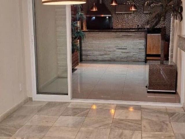 Casa / Sobrado para Locação em Jundiaí/SP Vila Mafalda 3 Quartos