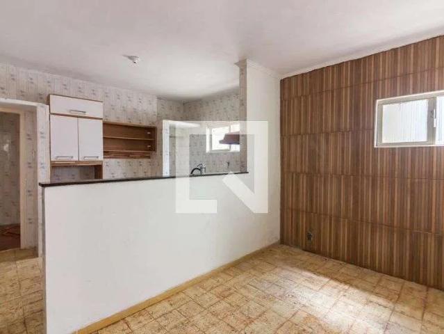 Casa / Sobrado para Locação em Osasco/SP Centro 2 Quartos