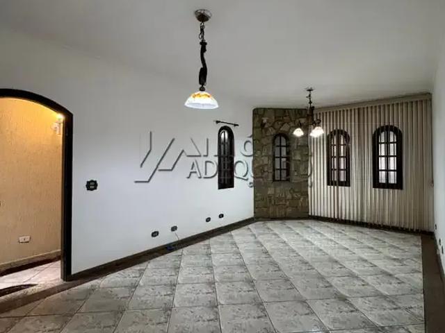 Casa / Sobrado para Locação em Osasco/SP Jaguaribe 3 Quartos
