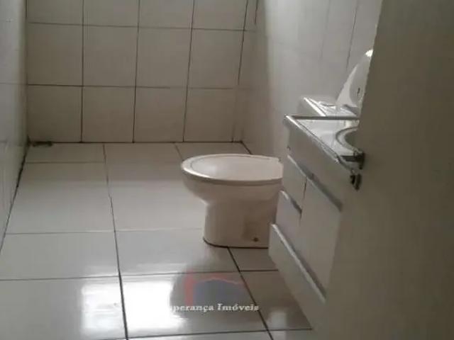 Casa / Sobrado para Locação em Osasco/SP Jardim Roberto 3 Quartos
