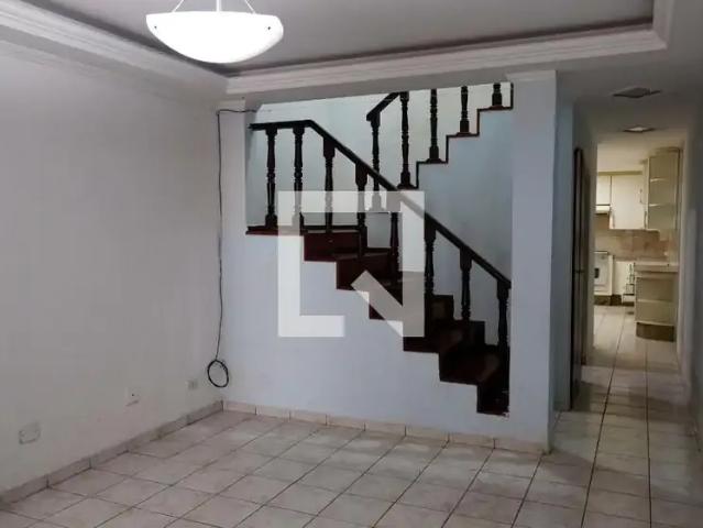 Casa / Sobrado para Locação em Osasco/SP São Pedro 3 Quartos
