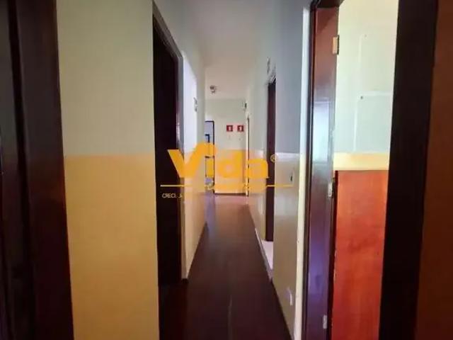 Casa / Sobrado para Locação em Osasco/SP Santo Antônio 5 Quartos