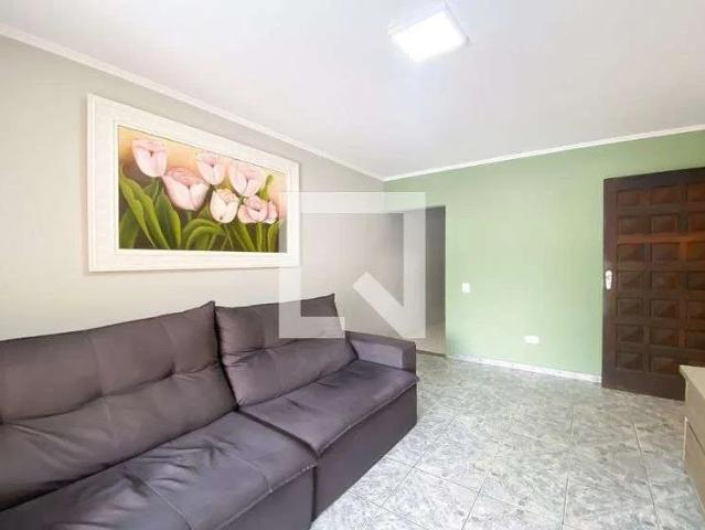 Casa / Sobrado para Locação em Osasco/SP Santa Maria 3 Quartos
