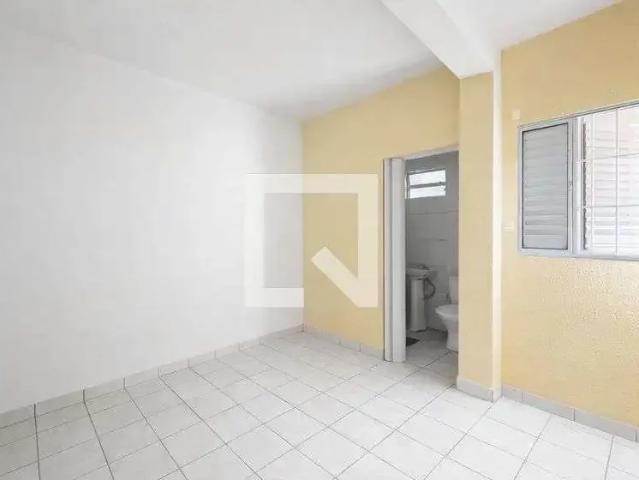 Casa / Sobrado para Locação em Osasco/SP Santa Maria 1 Quartos