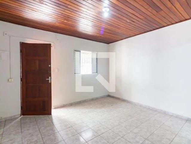 Casa / Sobrado para Locação em Osasco/SP Vila Yara 1 Quartos