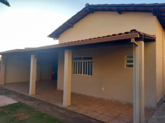 Casa / Sobrado para Locação em Ouro Branco/MG Pioneiros 2 Quartos