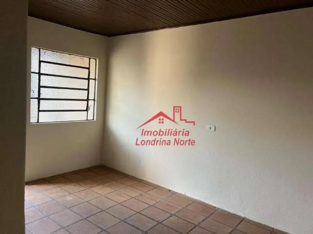 Casa / Sobrado para Locação em Londrina/PR Vila Goes 2 Quartos