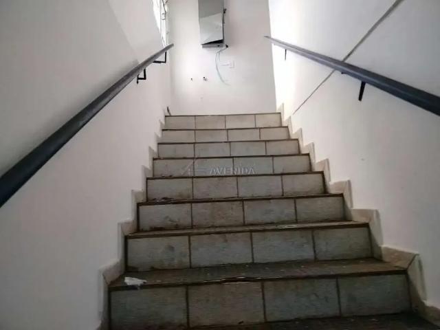 Casa / Sobrado para Locação em Londrina/PR Yara 8 Quartos