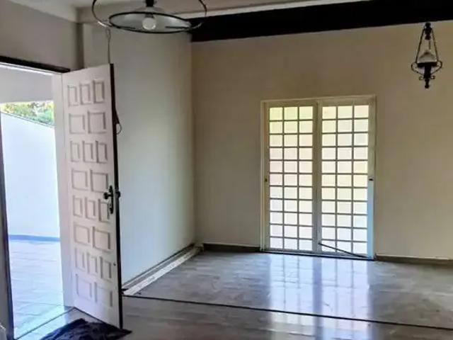 Casa / Sobrado para Locação em Londrina/PR Alpes 3 Quartos