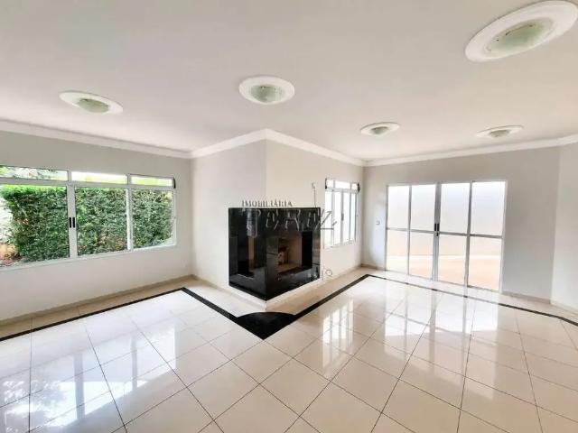 Casa / Sobrado para Locação em Londrina/PR Bela Suiça 3 Quartos