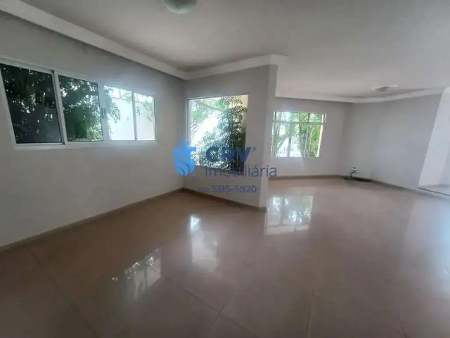 Casa / Sobrado para Locação em Londrina/PR Bela Suiça 4 Quartos