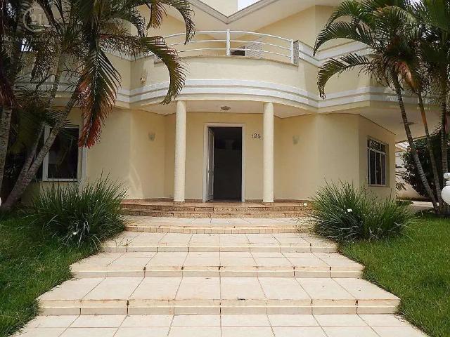 Casa / Sobrado para Locação em Londrina/PR Bela Suiça 4 Quartos