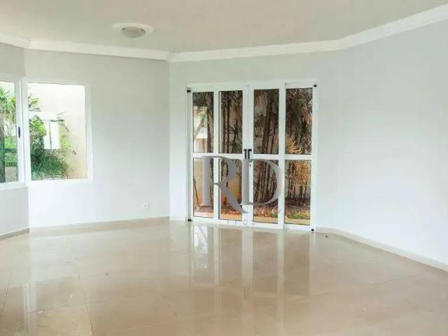 Casa / Sobrado para Locação em Londrina/PR Bela Suiça 4 Quartos