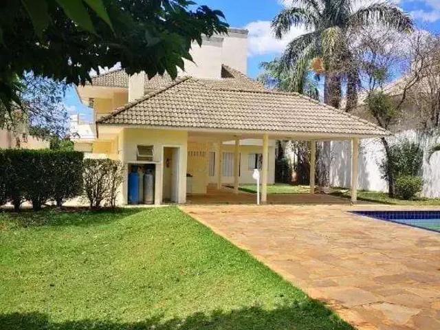 Casa / Sobrado para Locação em Londrina/PR Bela Suiça 5 Quartos