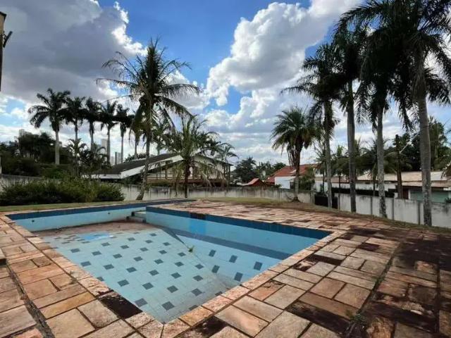 Casa / Sobrado para Locação em Londrina/PR Bela Suiça