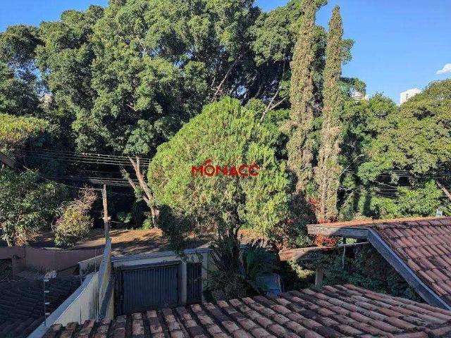 Casa / Sobrado para Locação em Londrina/PR Champagnat 3 Quartos