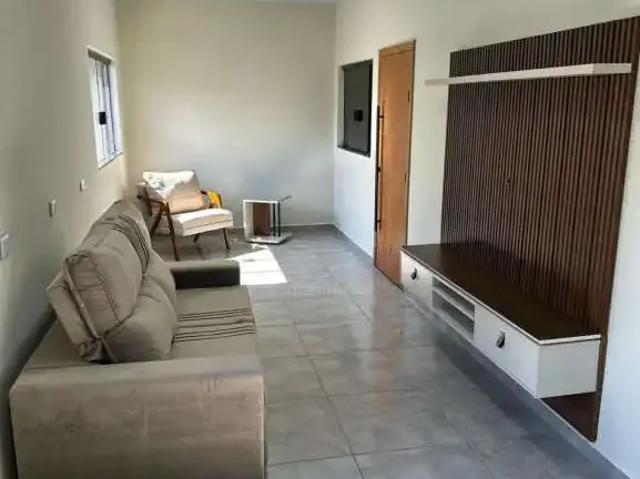 Casa / Sobrado para Locação em Londrina/PR Conjunto Semiramis Barros Braga 3 Quartos