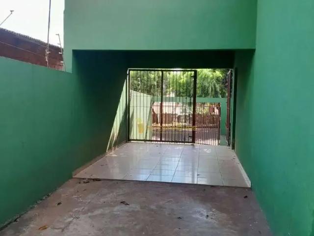 Casa / Sobrado para Locação em Londrina/PR Colúmbia 2 Quartos