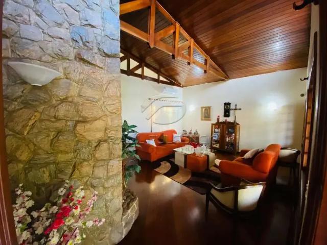 Casa / Sobrado para Locação em Londrina/PR Guanabara 3 Quartos