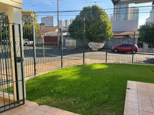Casa / Sobrado para Locação em Londrina/PR Guanabara 3 Quartos
