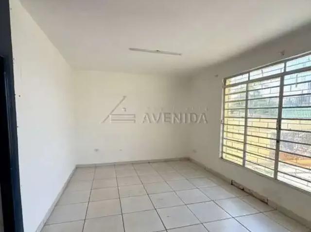 Casa / Sobrado para Locação em Londrina/PR Guanabara 4 Quartos