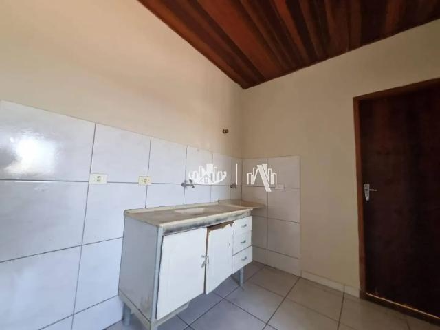 Casa / Sobrado para Locação em Londrina/PR Jardim Piza 1 Quartos